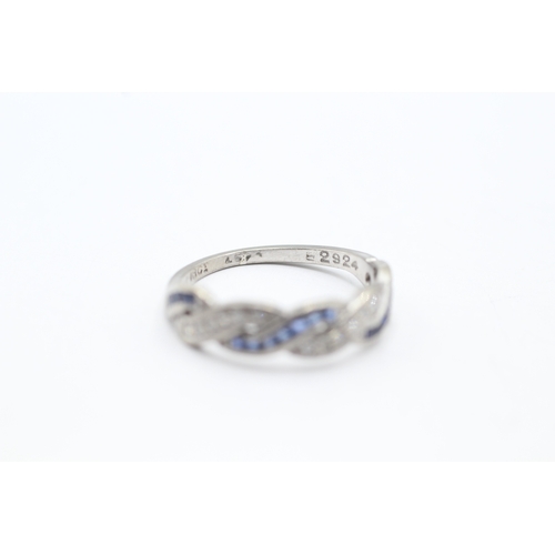 65 - 18ct white gold diamond & sapphire dress ring (3g) Size N