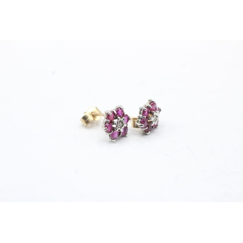 137 - 2x 9ct gold ruby & diamond stud earrings & necklace (2.6g)