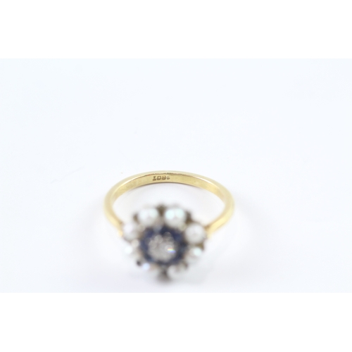 213 - 18ct gold diamond, sapphire & pearl cluster ring (5g) Size O 1/2