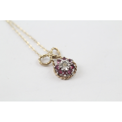 27 - 9ct gold vintage ruby & diamond cluster pendant necklace (1.3g)