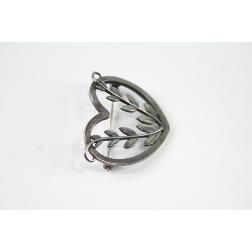 284 - Georg Jensen Sterling Silver Foliate Heart Brooch 3g