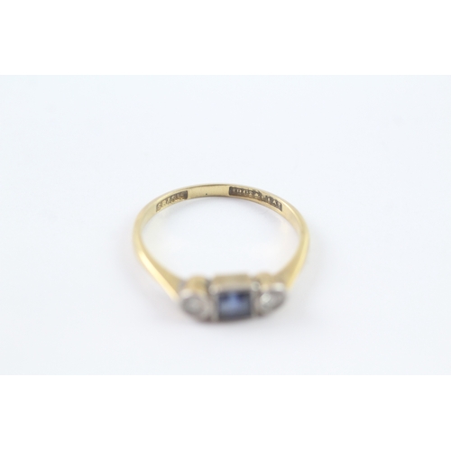 36 - 18ct gold sapphire and diamond trilogy ring Size P