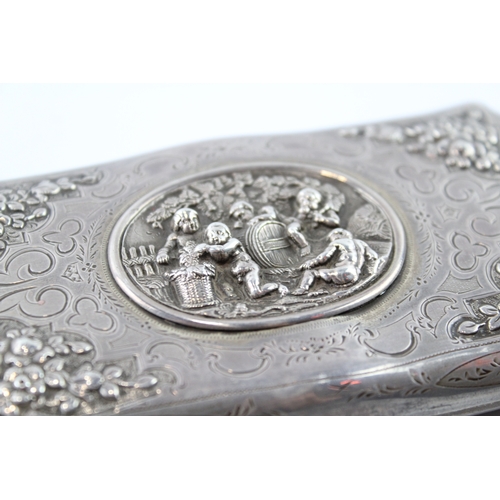 362 - Antique / Vintage .950 Silver Cherub Detailed Vanity Case (131g)