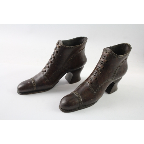 393 - Bronze Cast of a Pair of Victorian Shoes / Boots w/ Leather Detail (1956g)