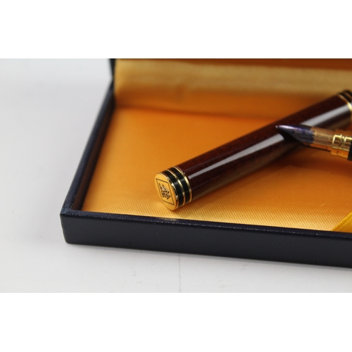 431 - Vintage Waterman Ideal Brown Lacquer Fountain Pen w/ 18ct Gold Nib WRITING Boxed