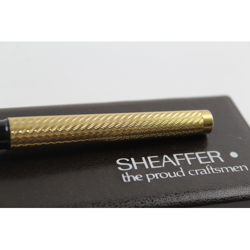 435 - Vintage Sheaffer Targa Gold Plated Fountain Pen w/ 14ct Gold Nib WRITING Boxed