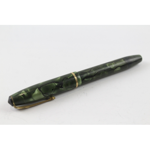 445 - Vintage Conway Stewart 15 Green Fountain Pen w/ 14ct Gold Nib WRITING