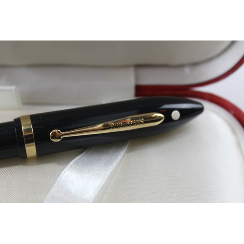 457 - Sheaffer Balance Lifetime Black Lacquer Fountain Pen w/ 14ct Gold Nib WRITING