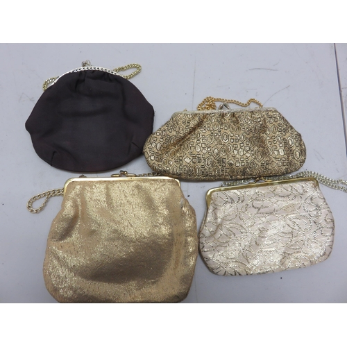 69 - Collection of Vintage Handbags/Purses