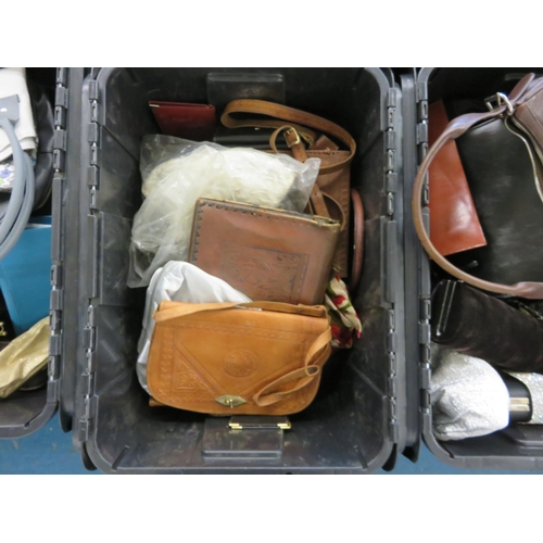 71 - Collection of Vintage Handbags/Purses