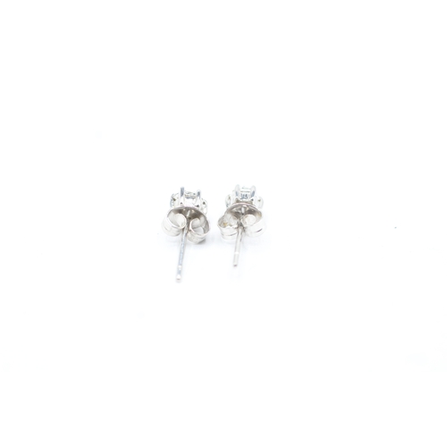 206 - 9ct gold diamond cluster stud earrings (0.8g)