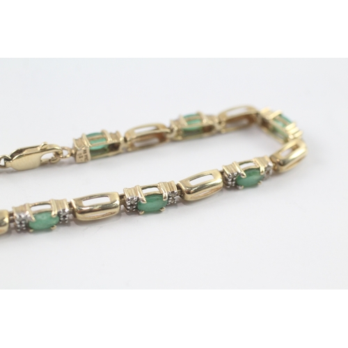 241 - 9ct gold emerald and diamond bracelet (6.4g)