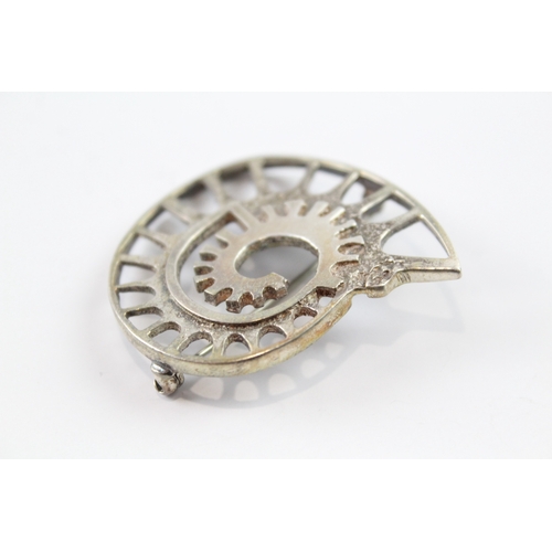 312 - Ola Gorie Sterling Silver Ammonite Brooch 14g