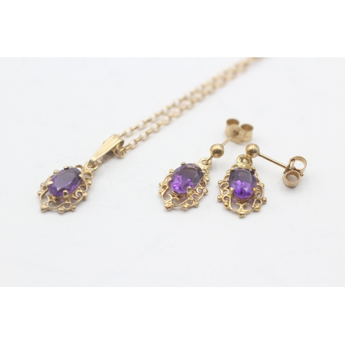 40 - 2x 9ct gold amethyst drop earrings & necklace (3.7g)