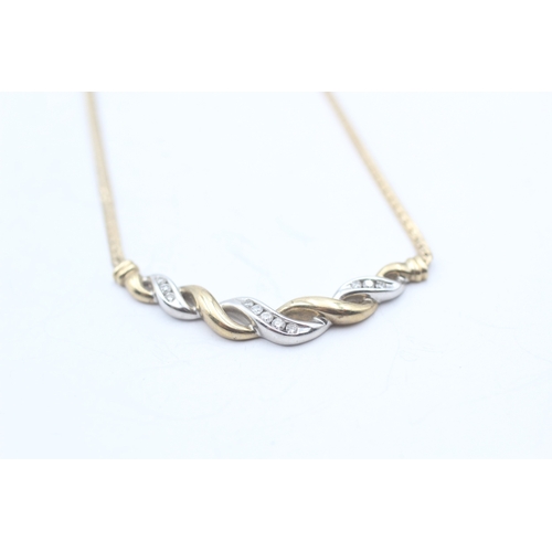 41 - 9ct gold diamond necklace (7.5g)