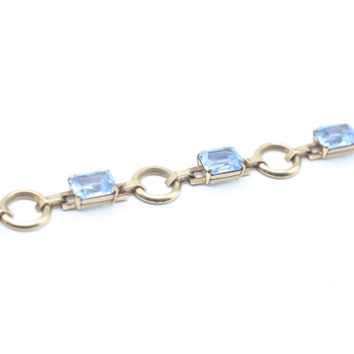 58 - 9ct gold blue gemstone bracelet (11.7g)