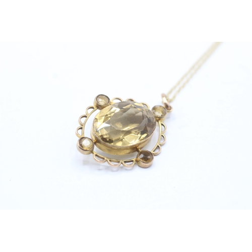 94 - 9ct gold citrine set pendant on chain (7.3g)