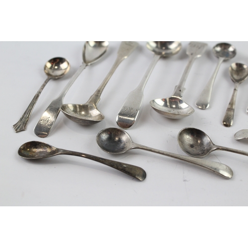 323 - 14 x .925 sterling silver condiment spoons inc Georgian 107g