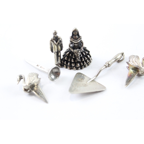 355 - 7 x Antique / Vintage .800 & .925 Sterling Silver Novelties Inc Miniatures (53g)