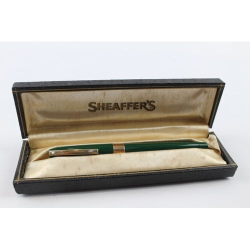 438 - Vintage Sheaffer Imperial Green Fountain Pen w/ 14ct Gold Nib WRITING Boxed