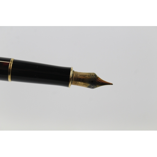 439 - Vintage Parker Sonnet Burgundy Lacquer Fountain Pen w/ 18ct Nib WRITING