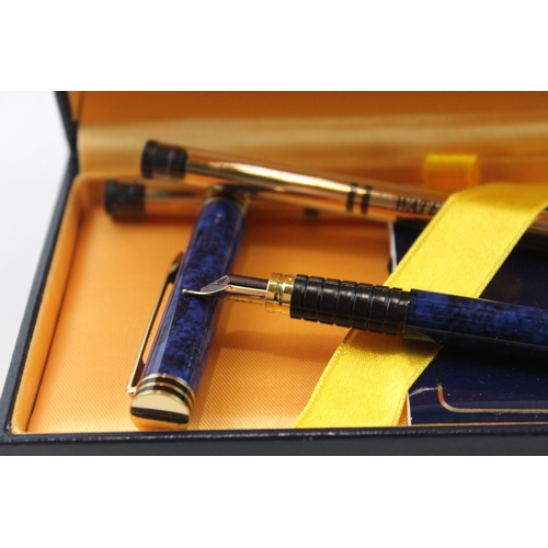 460 - Vintage Waterman Executive Navy Lacquer Fountain Pen w/ 18ct Gold Nib WRITING