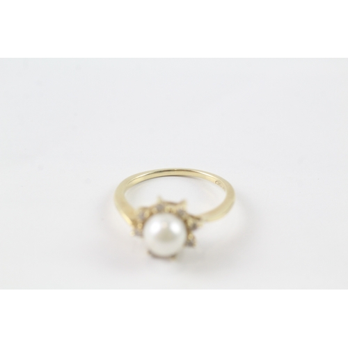 143 - 14ct gold cultured pearl & diamond cluster ring (2.5g) Size L 1/2