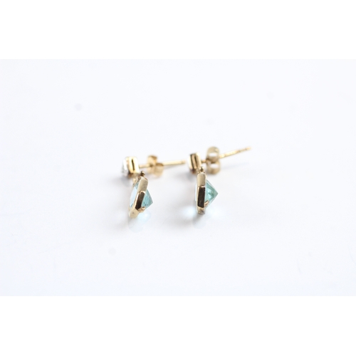 182 - 9ct gold blue gemstone drop earrings w/ posts (1.5g)