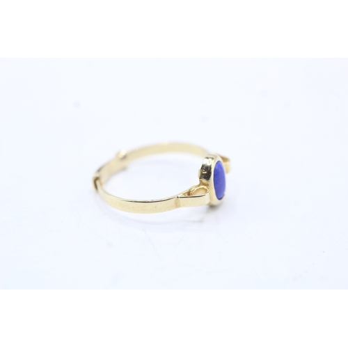 2 - 9ct gold lapis ring (0.9g) Size is adjustable up to Q