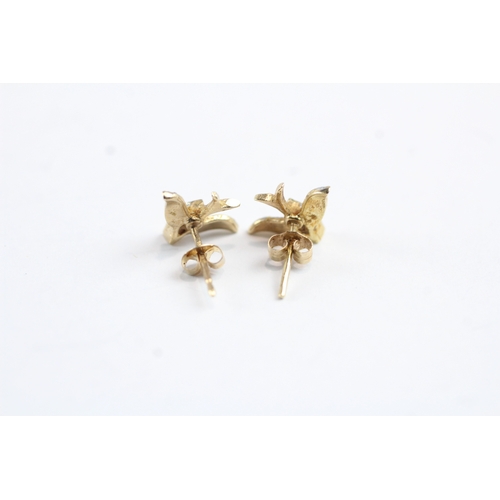 211 - 9ct gold sapphire bird stud earrings (0.7g)