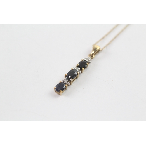 212 - 9ct gold sapphire and diamond bar drop pendant w/ 9ct gold chain (1.1g)