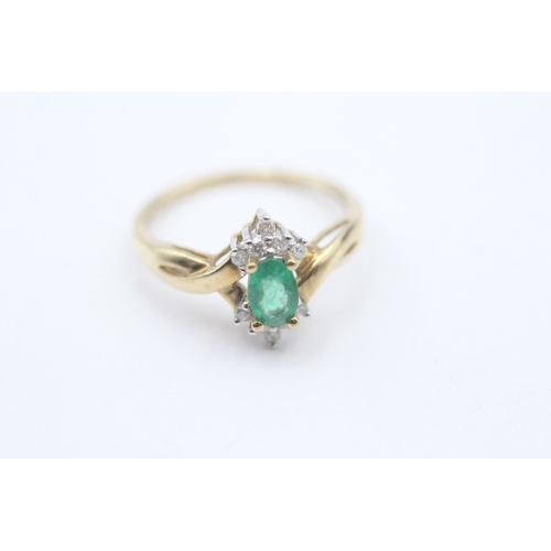 220 - 9ct gold green gemstone and diamond ring (2.2g) Size O