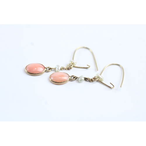 228 - 9ct gold vintage coral and pearl drop earrings w/ shepherd hooks (0.8g)