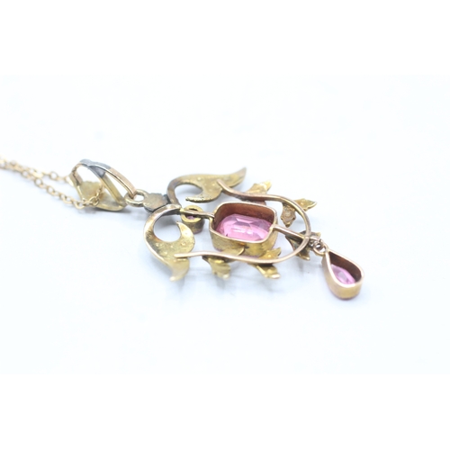 25 - 9ct gold pink gemstone and split pearl pendant on chain (3.3g)