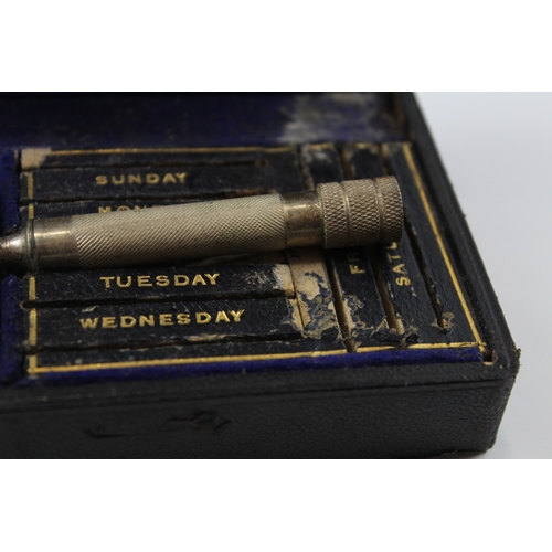 395 - Boxed Antique Kampfes Safety Razor