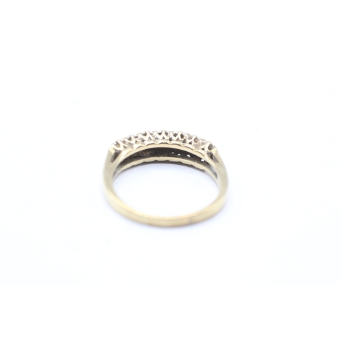 4 - 9ct gold diamond half eternity ring (2.8g) Size P