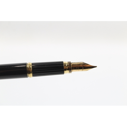 436 - Vintage Waterman Executive Black Lacquer Fountain Pen w/ 18ct Gold Nib WRITING