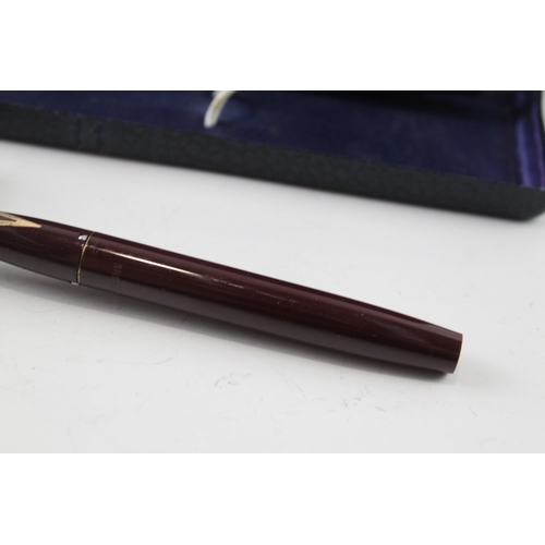 443 - Vintage Sheaffer Imperial Burgundy Fountain Pen w/ 14ct Gold Nib WRITING