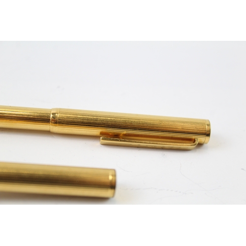 453 - Vintage DUNHILL Gold Plated Cased Fountain Pen Set w/ 14ct Gold Nib WRITING