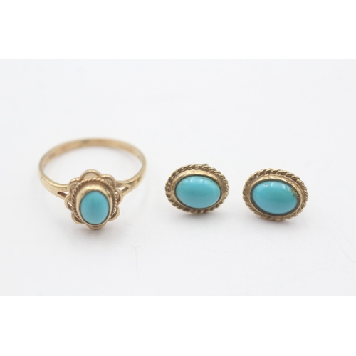 8 - 2x 9ct gold turquoise ring & stud earrings (3.4g) Size M