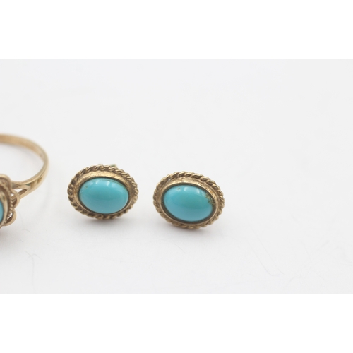 8 - 2x 9ct gold turquoise ring & stud earrings (3.4g) Size M