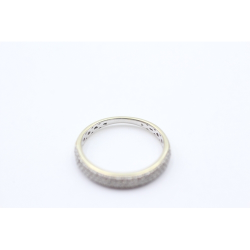 84 - 9ct gold diamond half eternity ring (2g) Size N