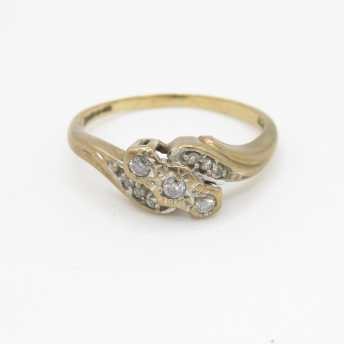 76 - 9ct gold vintage diamond dress ring (2.3g) Size P