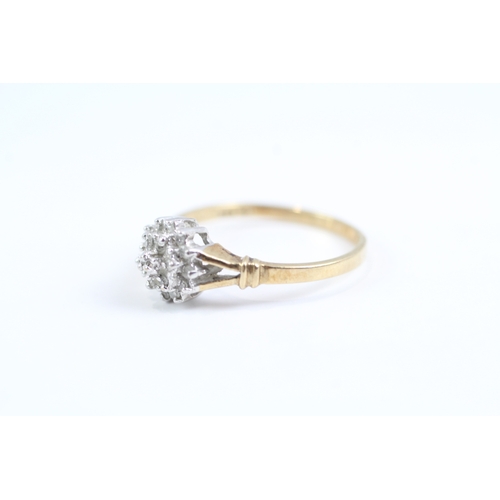 118 - 9ct gold diamond cluster dress ring (1.5g) Size N