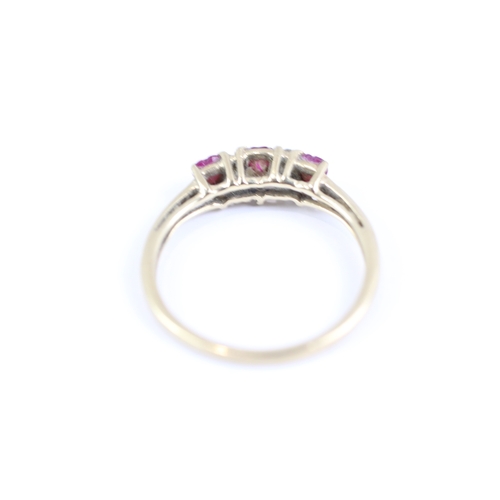 124 - 9ct gold heart cut ruby and diamond dress ring (1.5g) Size N 1/2