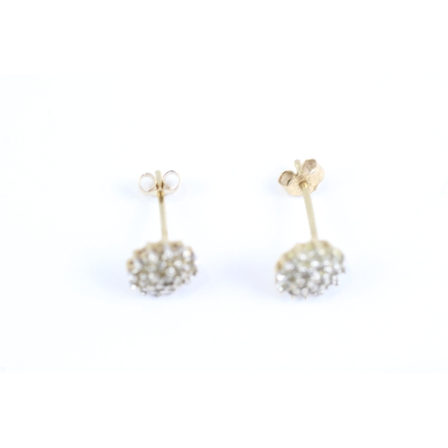 145 - 9ct gold diamond cluster stud earrings (1g)