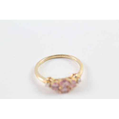 175 - 9ct gold pink & white gemstone dress ring (2.3g) Size P 1/2