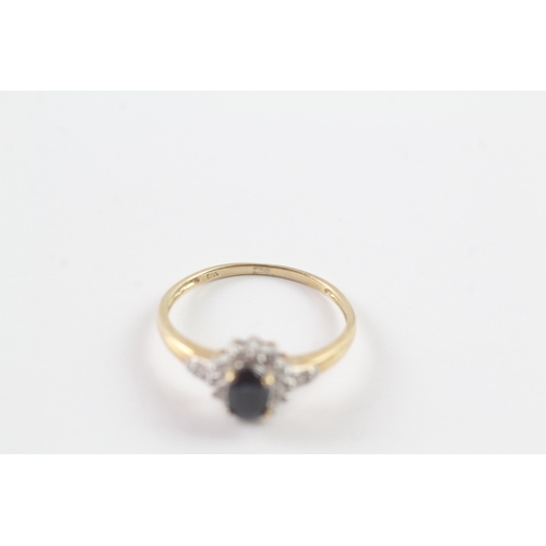 189 - 9ct gold sapphire and diamond ring Size O 1/2