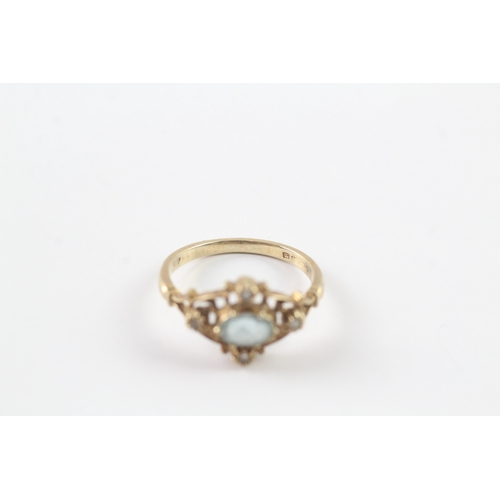 238 - 9ct gold blue and white gemstone ring Size M