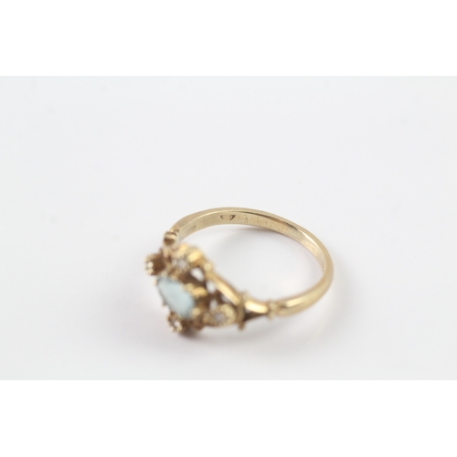 238 - 9ct gold blue and white gemstone ring Size M